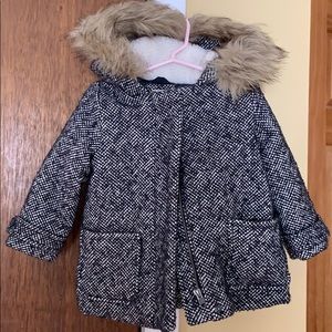 Baby gap 18-24 girls months coat w fur hood